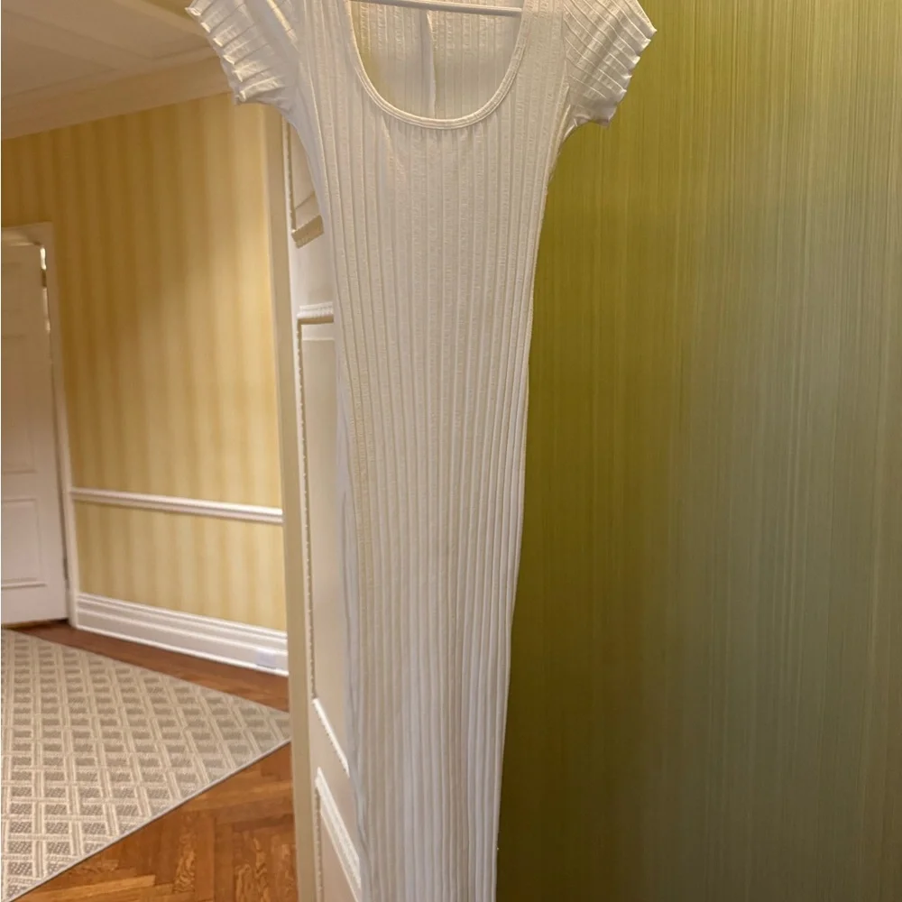 Privacy please White Midi Dress - Picture 5 of 6